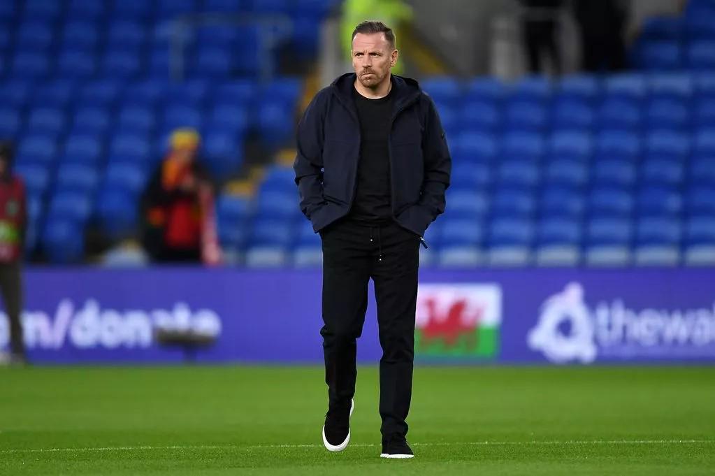 因手球被判, 士主场, 让我们全力 因手球被判, 士主场, 让我们全力