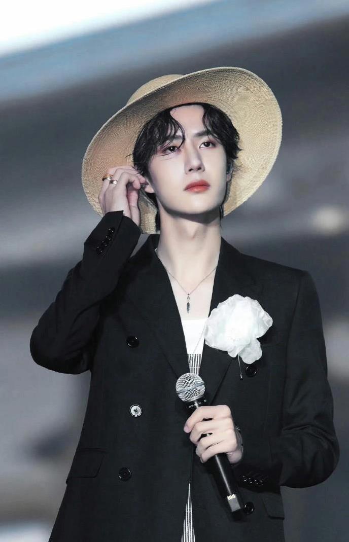 大问题, 参加比赛, 还得让人听 大问题, 参加比赛, 还得让人听