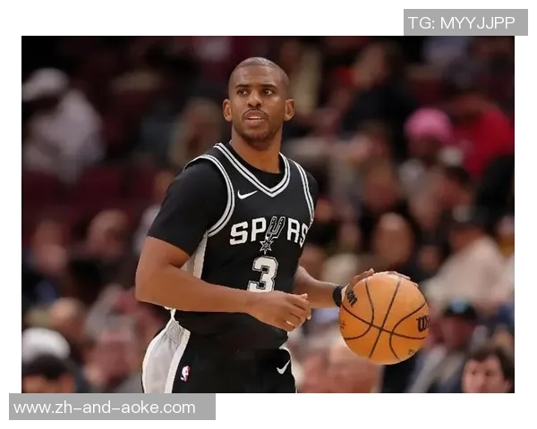 “兄弟”詹姆斯寄语宣告退役的克里斯·保罗:“愿你尽享高兴”