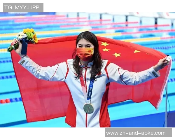 大风大浪中“泳”往直前!张子扬连任全运会男人10公里马拉松游水冠军